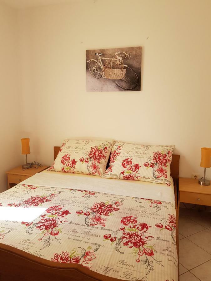 Apartments Marijeta Vir Εξωτερικό φωτογραφία