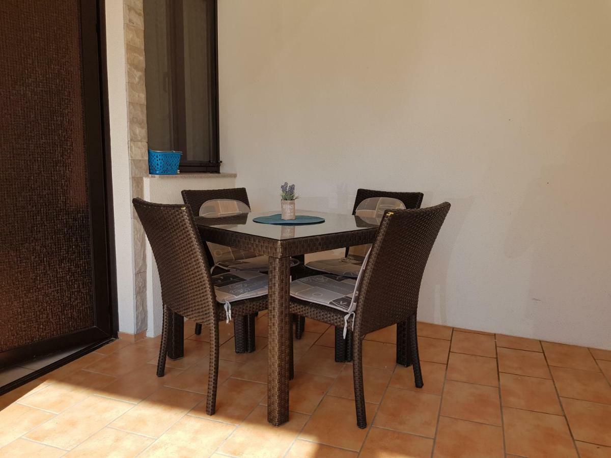 Apartments Marijeta Vir Εξωτερικό φωτογραφία