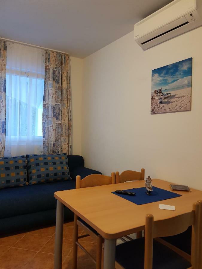 Apartments Marijeta Vir Εξωτερικό φωτογραφία
